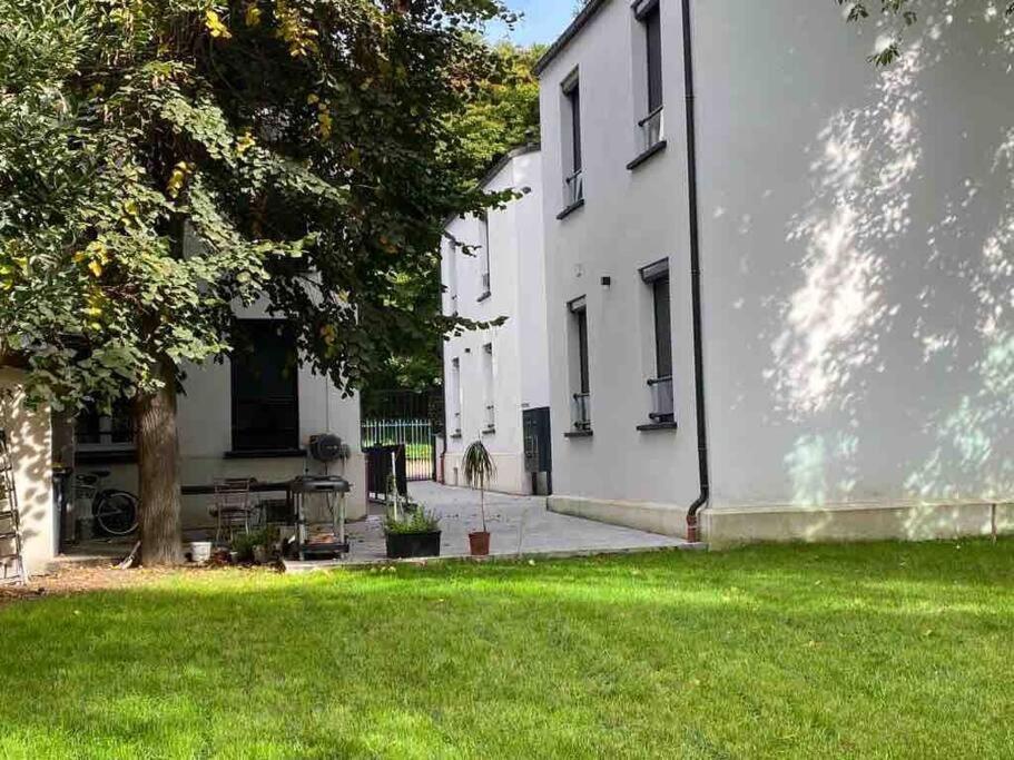 Appartement Avec Vue Jardin Proche De Paris แซ็ง-มัวริซ ภายนอก รูปภาพ